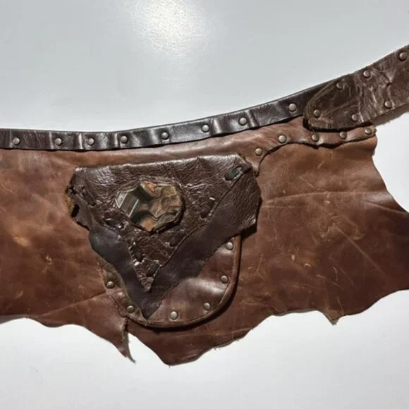 Brown Leather Small Saddle Bag Western Hip Bag Patchwork Riveted Belt Medium - Picture 9 of 10